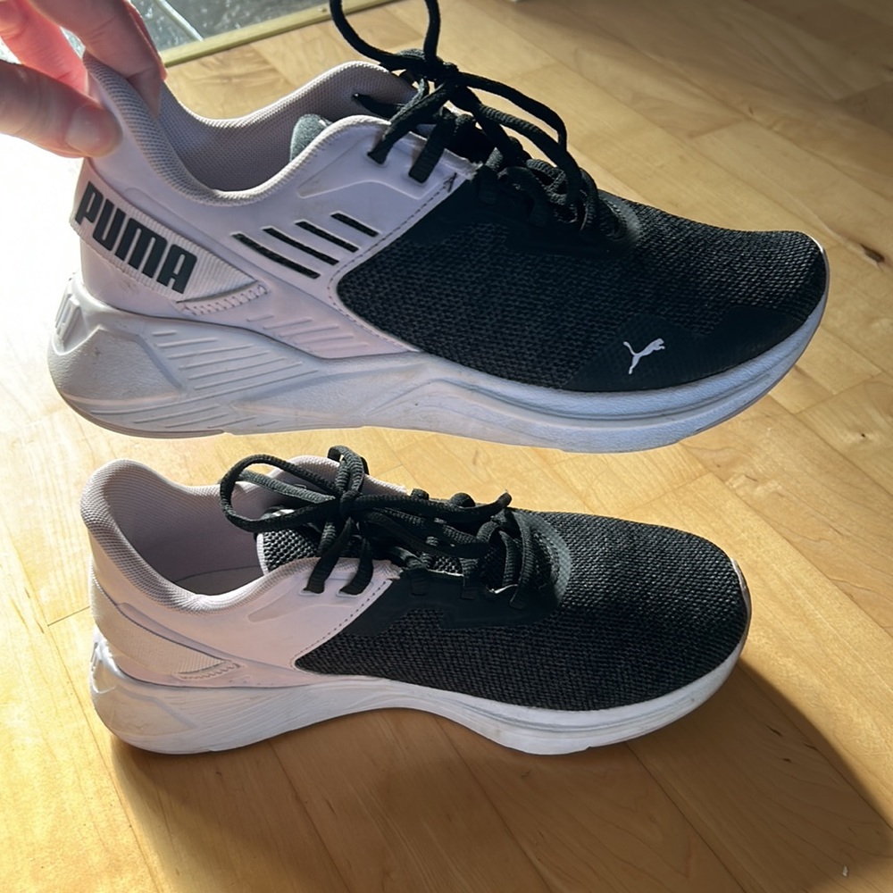 Puma Runners - Picture 4 of 6